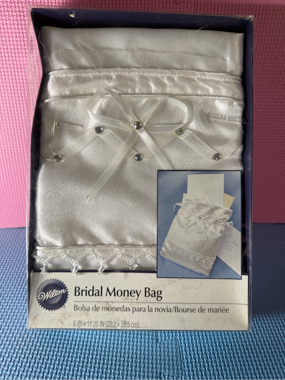 Wilton White Bridal Gift Money Bag with Bow Accent